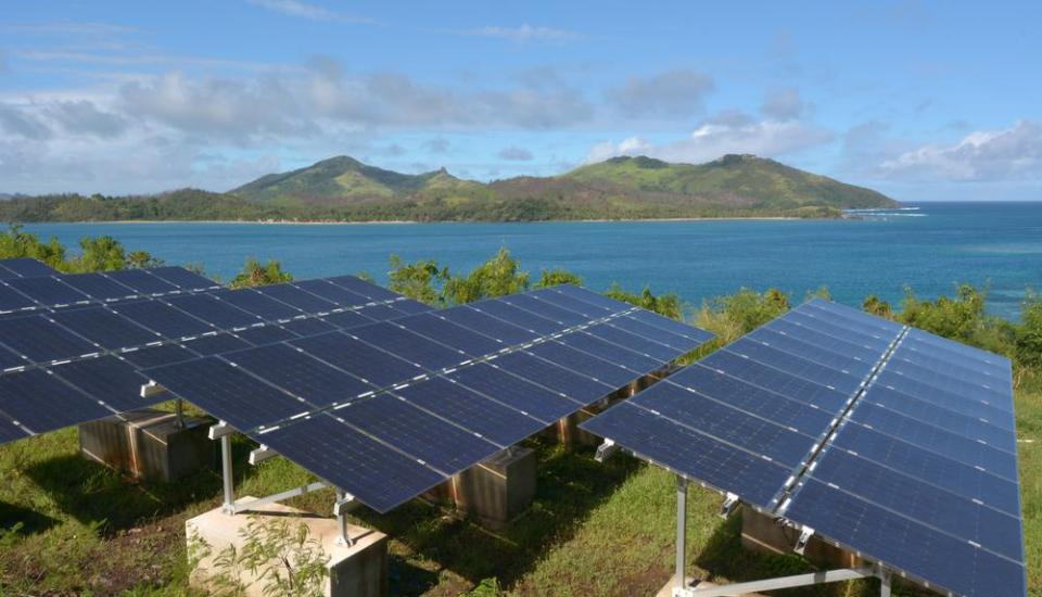 Image of Green News: Switching to renewable energy could save trillions worldwide